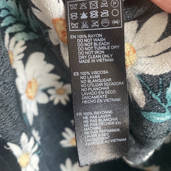 Forever 21 babydoll daisy print T-shirt size L - Picture 6 of 11